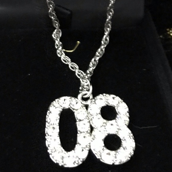 Vintage style 🦋 08 Rhinestone Necklace - Picture 2 of 4